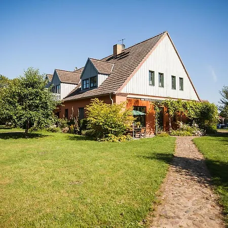Das Gutshaus Solzow Mecklenburgische Seenplatte Mueritz Экстерьер фото